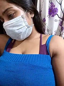 Snapshot of COZY_ROZI chatting on October 23, 2025, 5:33 pm COZY ROZI online show from October 23, 2025, 5:33 pm