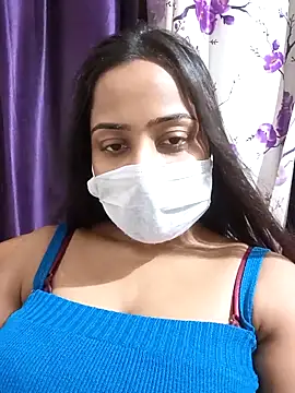 Snapshot of COZY_ROZI chatting on November 4, 2025, 3:44 pm COZY ROZI online show from November 4, 2025, 3:44 pm