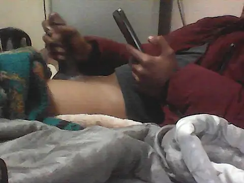 Snapshot of TwistedR chatting on May 19, 2026, 1:56 am TwistedR online show from May 19, 2026, 1:56 am