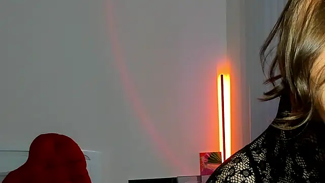 Snapshot of Andrea_tasty chatting on May 23, 2026, 4:44 pm Andrea tasty online show from May 23, 2026, 4:44 pm