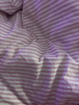 jemzbubu online show from March 10, 2025, 5:11 am