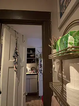 Rosiee69  online show from February 24, 2025, 11:52 pm