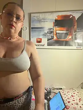 Snapshot of Conejta chatting on March 12, 2026, 12:33 pm Conejta online show from March 12, 2026, 12:33 pm