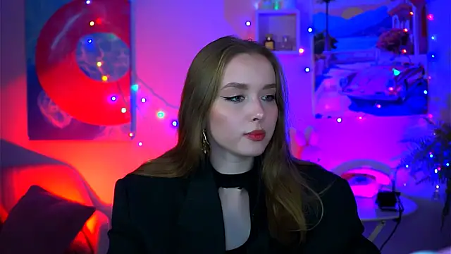 JenniferGraces online show from October 17, 2025, 1:14 pm