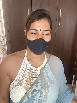 Sexy Madhuri Bhabhi online show from March 16, 2026, 5:13 am
