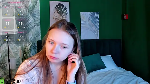 boozekirs  online show from May 7, 2026, 3:01 am