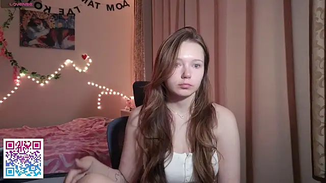 boozekirs  online show from June 9, 2026, 3:29 am