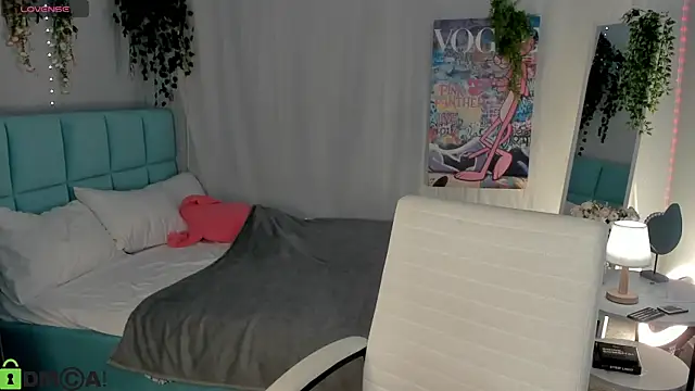 boozekirs  online show from July 9, 2026, 2:59 am