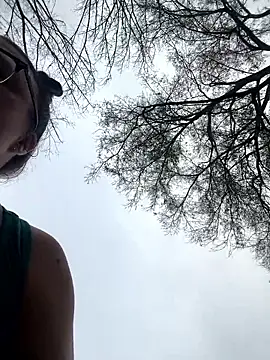 HTXBELLE online show from January 7, 2026, 3:03 pm