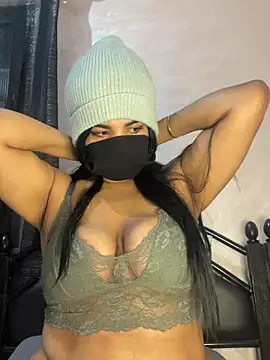 Louli ta online show from February 8, 2026, 8:12 pm