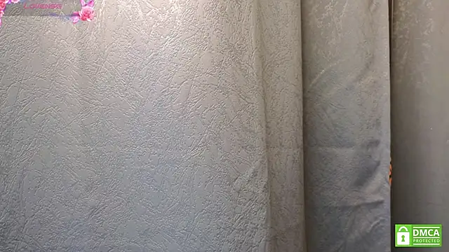 Anna Carters online show from October 6, 2025, 11:29 am