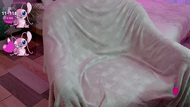 Snapshot of baby_debbie chatting on December 13, 2025, 9:53 pm baby debbie online show from December 13, 2025, 9:53 pm