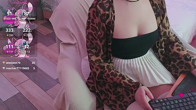 Snapshot of baby_debbie chatting on January 11, 2026, 6:29 am baby debbie online show from January 11, 2026, 6:29 am