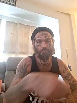 Snapshot of AmerikanDadd317 chatting on March 27, 2026, 7:13 pm AmerikanDadd317 online show from March 27, 2026, 7:13 pm