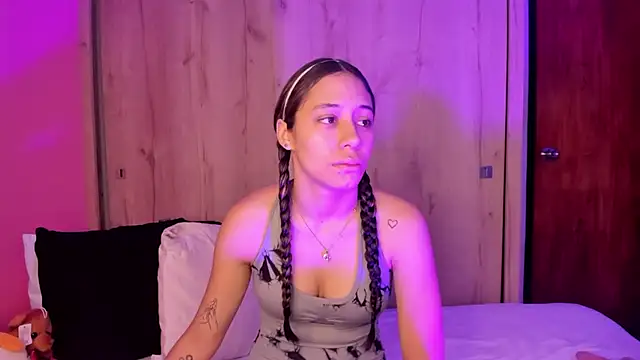TANIA 06 online show from May 9, 2026, 1:05 pm