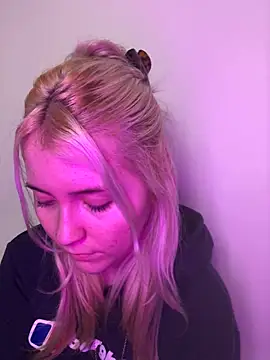 Blondie Sofia Essexbabe online show from March 8, 2026, 4:11 pm