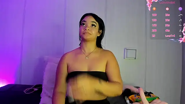 Snapshot of sasha_riverss chatting on October 2, 2025, 8:16 pm sasha riverss online show from October 2, 2025, 8:16 pm