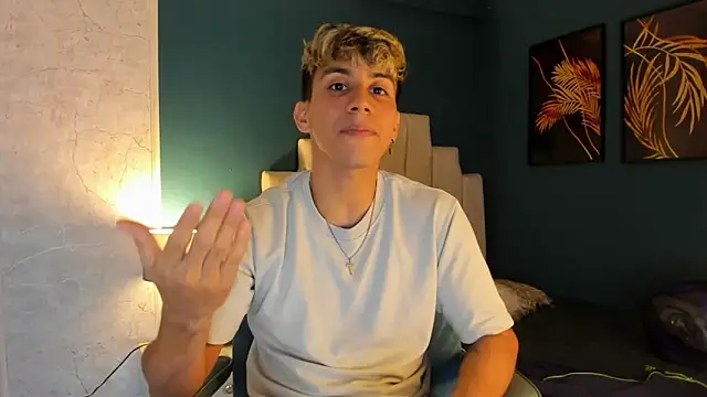 Allex Cano online show from March 2, 2025, 9:10 am