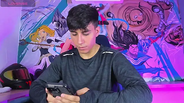 Allex Cano online show from December 3, 2025, 6:39 pm