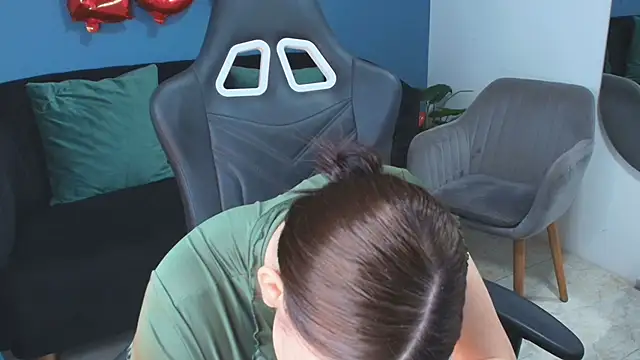 Zamira Taylor online show from February 21, 2026, 5:19 am