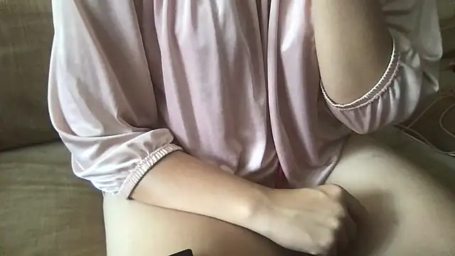 Snapshot of ashleighpink chatting on June 10, 2026, 3:33 pm ashleighpink online show from June 10, 2026, 3:33 pm