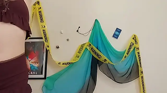 Snapshot of Elise_Nyx chatting on November 9, 2025, 2:26 pm Elise Nyx online show from November 9, 2025, 2:26 pm