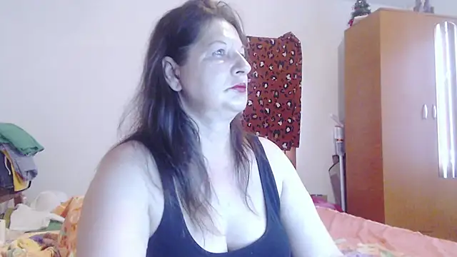 Snapshot of ExtasyMature chatting on July 6, 2026, 5:04 pm ExtasyMature online show from July 6, 2026, 5:04 pm