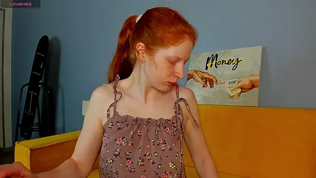 Sandra Wi1son online show from May 1, 2026, 1:32 am