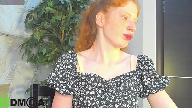 Sandra Wi1son online show from July 7, 2026, 1:41 am