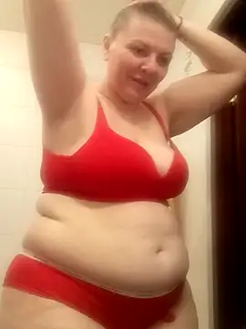 Snapshot of VeronikawGold chatting on May 17, 2026, 9:06 am VeronikawGold online show from May 17, 2026, 9:06 am