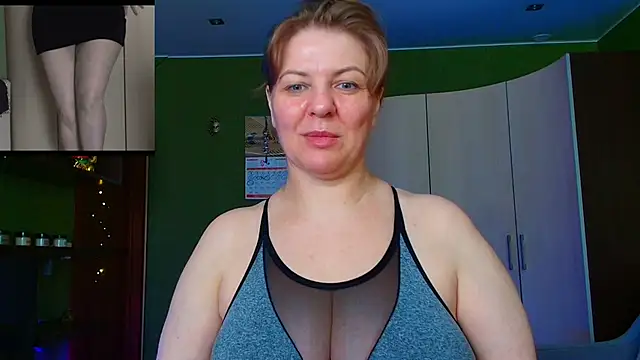Snapshot of VeronikawGold chatting on June 11, 2026, 2:59 pm VeronikawGold online show from June 11, 2026, 2:59 pm