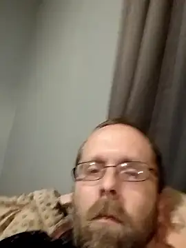 Snapshot of taterae chatting on March 19, 2026, 6:28 am taterae online show from March 19, 2026, 6:28 am