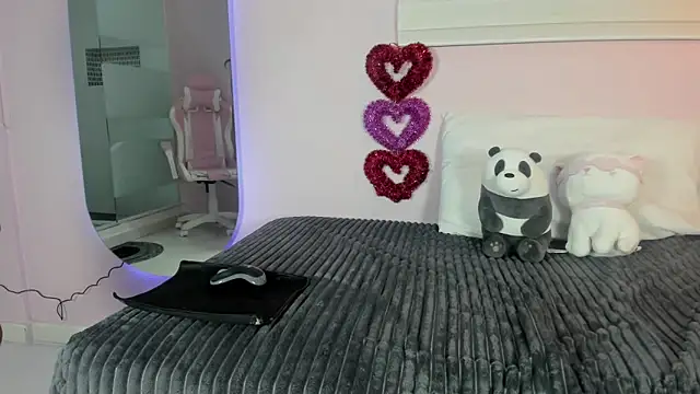 emily sweett24 online show from February 28, 2025, 12:20 pm