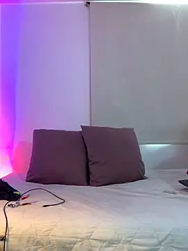 eross chipre  online show from November 25, 2025, 6:41 pm