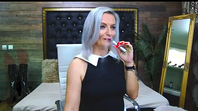 LadyTouch online show from March 17, 2025, 3:47 am