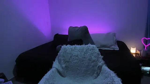 Snapshot of _lucianapalmer chatting on November 23, 2025, 3:12 pm lucianapalmer online show from November 23, 2025, 3:12 pm