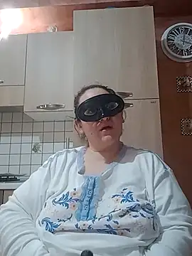 Snapshot of Dolcecurvy chatting on March 14, 2025, 11:22 pm Dolcecurvy online show from March 14, 2025, 11:22 pm