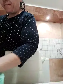 Snapshot of Dolcecurvy chatting on October 30, 2025, 9:00 am Dolcecurvy online show from October 30, 2025, 9:00 am