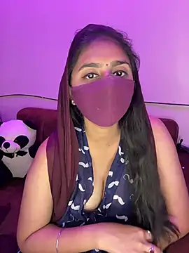 Dishasarmaa05 online show from March 17, 2025, 6:42 pm