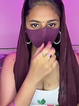 Dishasarmaa05 online show from March 21, 2025, 6:18 pm