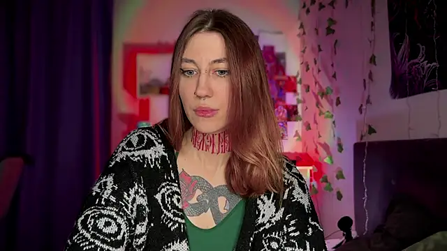 Snapshot of Dita_Redrum chatting on November 15, 2025, 3:19 pm Dita Redrum online show from November 15, 2025, 3:19 pm