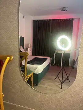 Tyla Ks online show from March 11, 2025, 7:25 pm