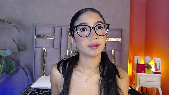 Tyla Ks online show from June 11, 2026, 7:01 pm