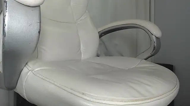 Mature 2025 online show from March 9, 2025, 6:17 am