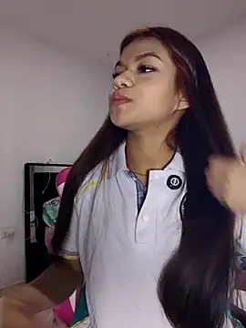 Snapshot of sophia_ramirez12 chatting on May 29, 2026, 9:13 pm sophia ramirez12 online show from May 29, 2026, 9:13 pm