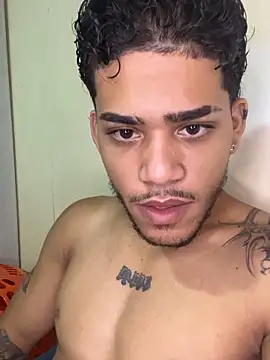 izaak taylor7 online show from May 26, 2026, 2:13 pm