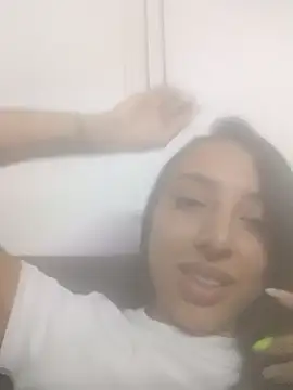 Snapshot of agaataa_ chatting on March 13, 2025, 5:33 am agaataa online show from March 13, 2025, 5:33 am