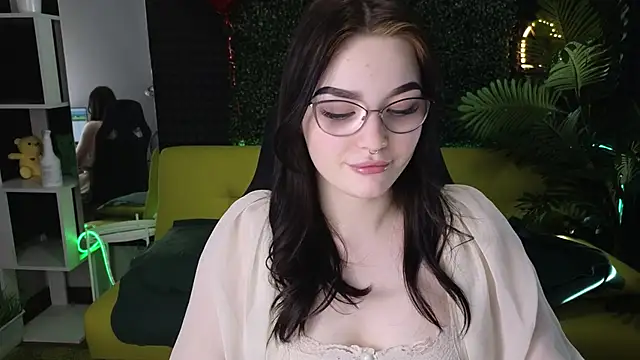 Snapshot of milliedoll chatting on March 9, 2025, 8:18 am milliedoll online show from March 9, 2025, 8:18 am