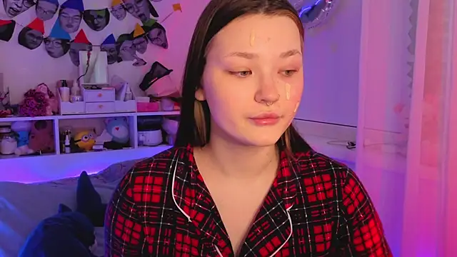 Snapshot of milliedoll chatting on December 17, 2025, 5:35 am milliedoll online show from December 17, 2025, 5:35 am