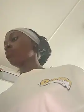xxTatiannaxx online show from June 25, 2026, 11:31 pm